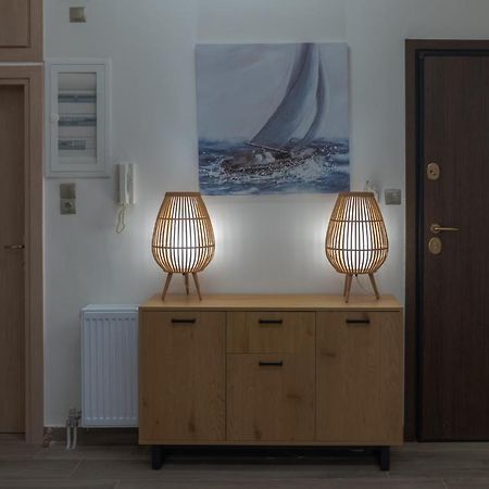 Max Blue Apartment, A Stay Like No Other Pireo Esterno foto