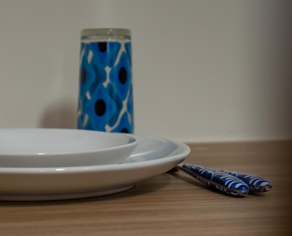 Max Blue Apartment, A Stay Like No Other Pireo Esterno foto