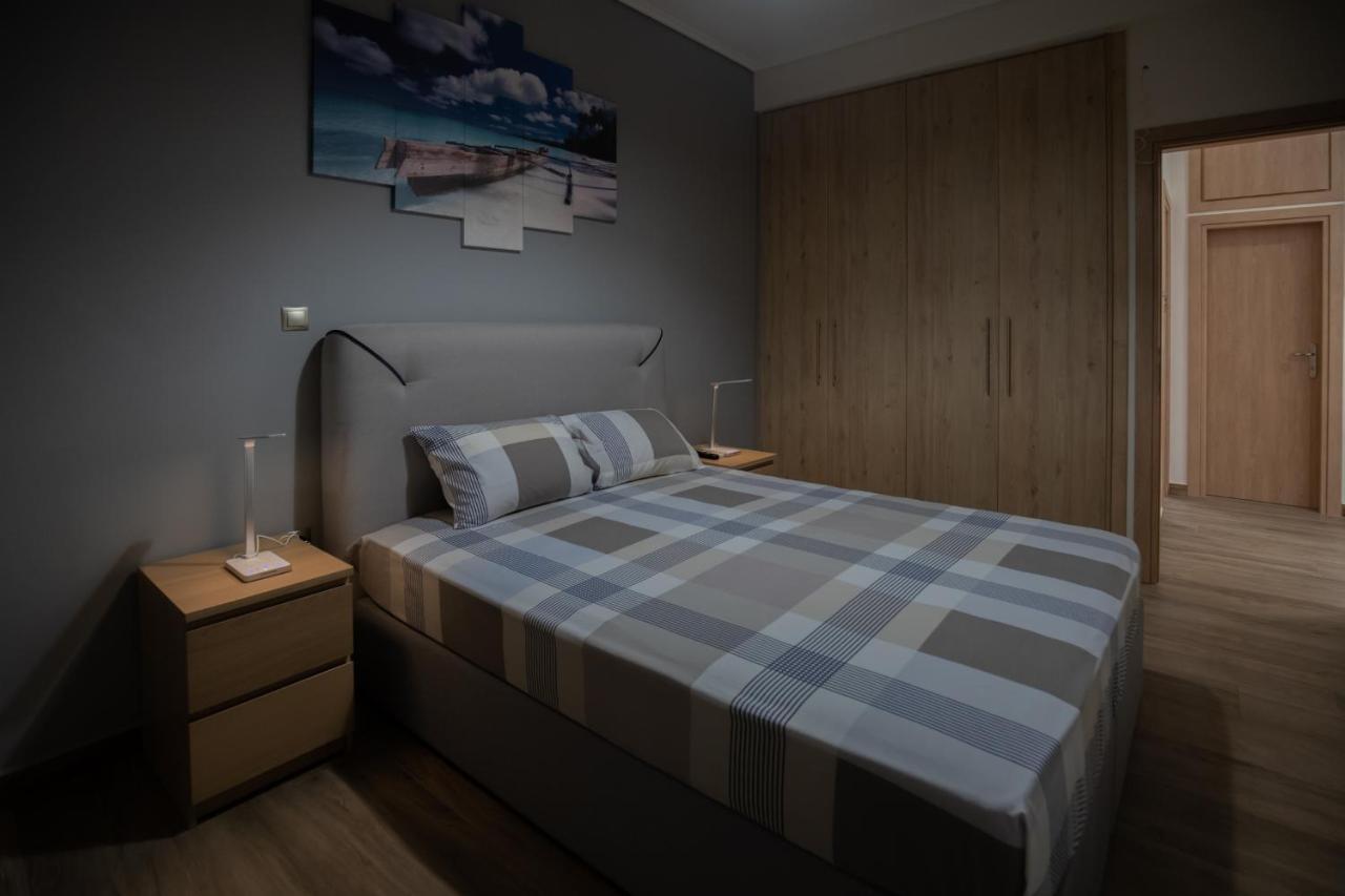Max Blue Apartment, A Stay Like No Other Pireo Esterno foto